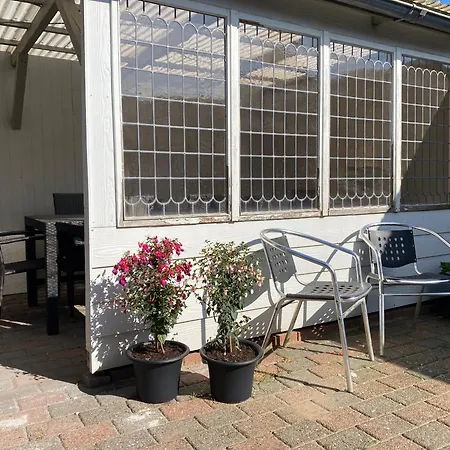 Villa Newly Renovated And Centrally Located Townhome Herning